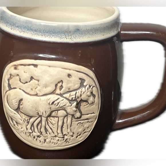 Stonewear Mugs Western, Horses, Crackerbarrel Set of 3 EUC - Picture 6 of 7